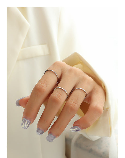 Thin Ring in Golden and Silver | Delicate and Stylish