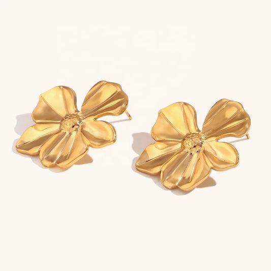 Marwa Stud Earrings
