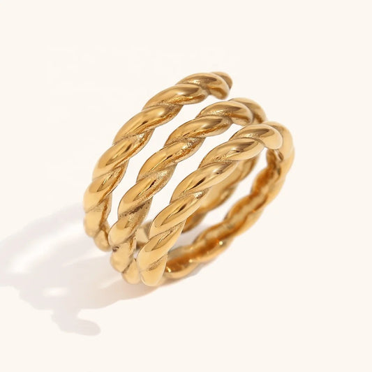 Ariela Twisted Ring