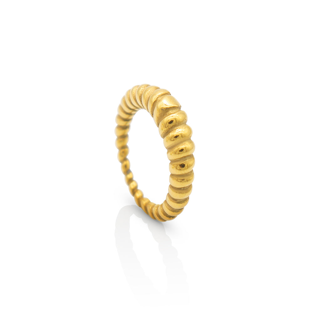 Croissant Gold Ring | Elegant French-inspired Jewelry